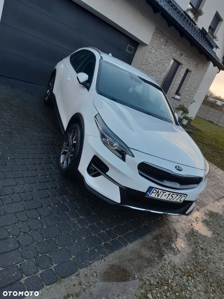 Kia XCeed 1.0 T-GDI L - 3