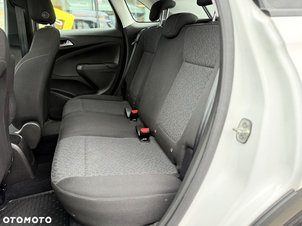 Opel Crossland X - 15