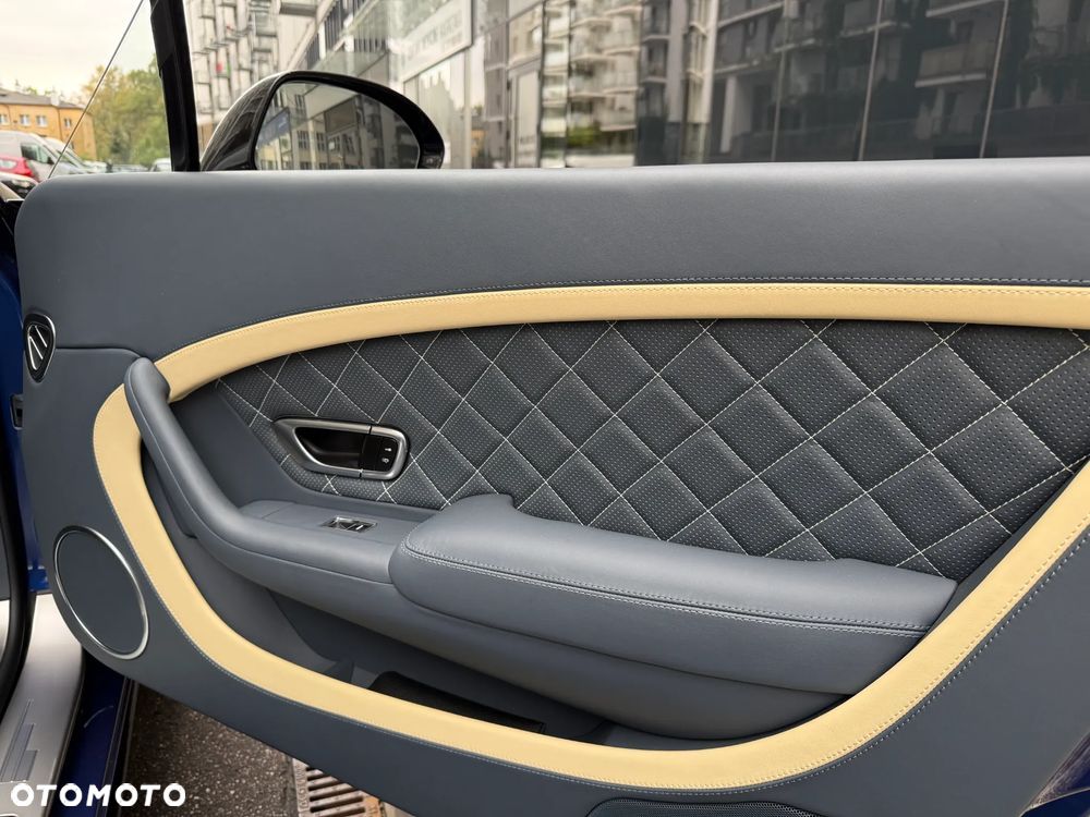 Bentley Continental GT GTC Speed - 24