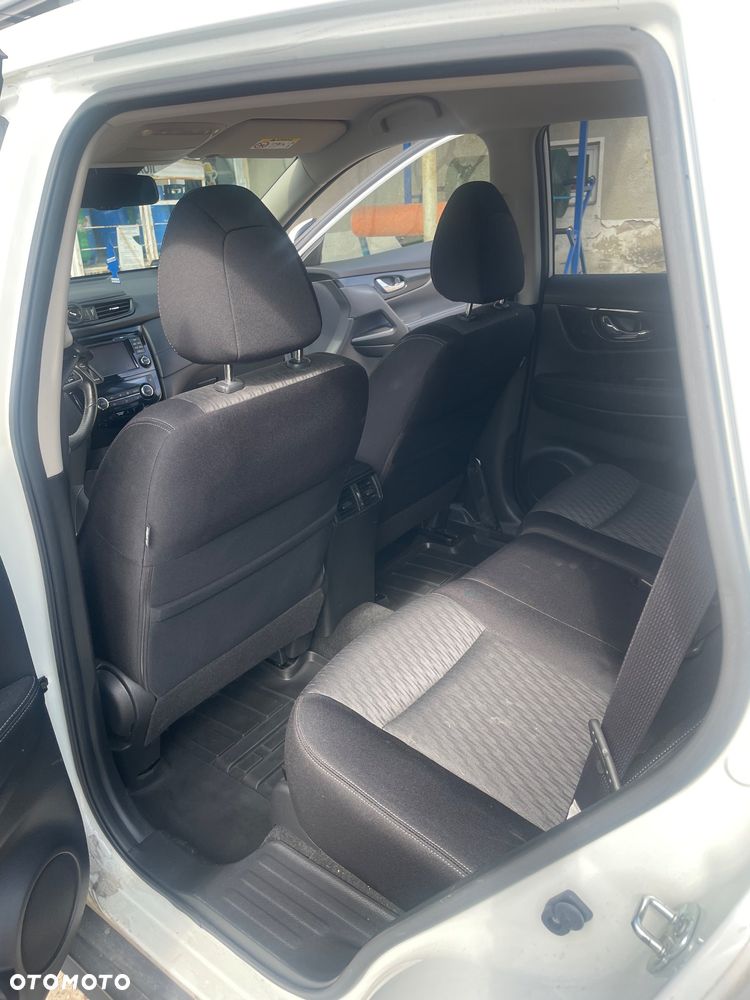 Nissan X-Trail 2.0 dCi N-Connecta 2WD Xtronic - 13