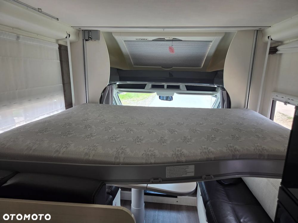 Ford CHAUSSON 716 - 39