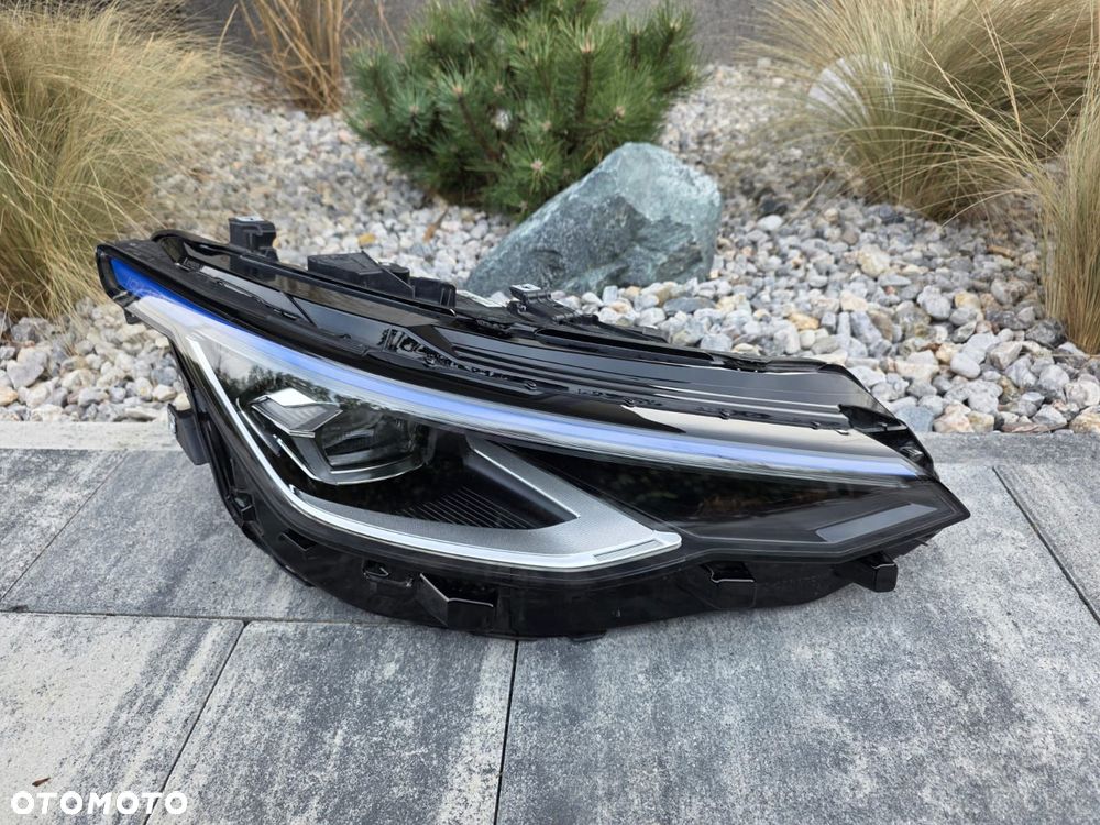 vw golf viii 8 r lampa prawa przód full led matrix iq light 5h1941060ac - 2