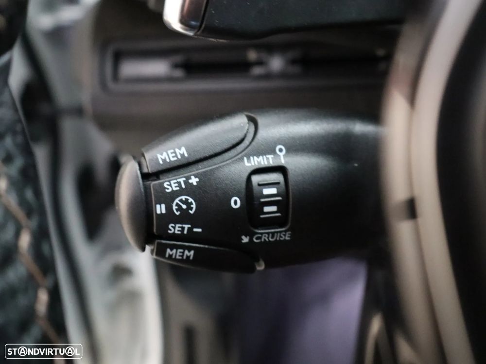Peugeot 5008 1.2 PureTech GT Line EAT8 - 24
