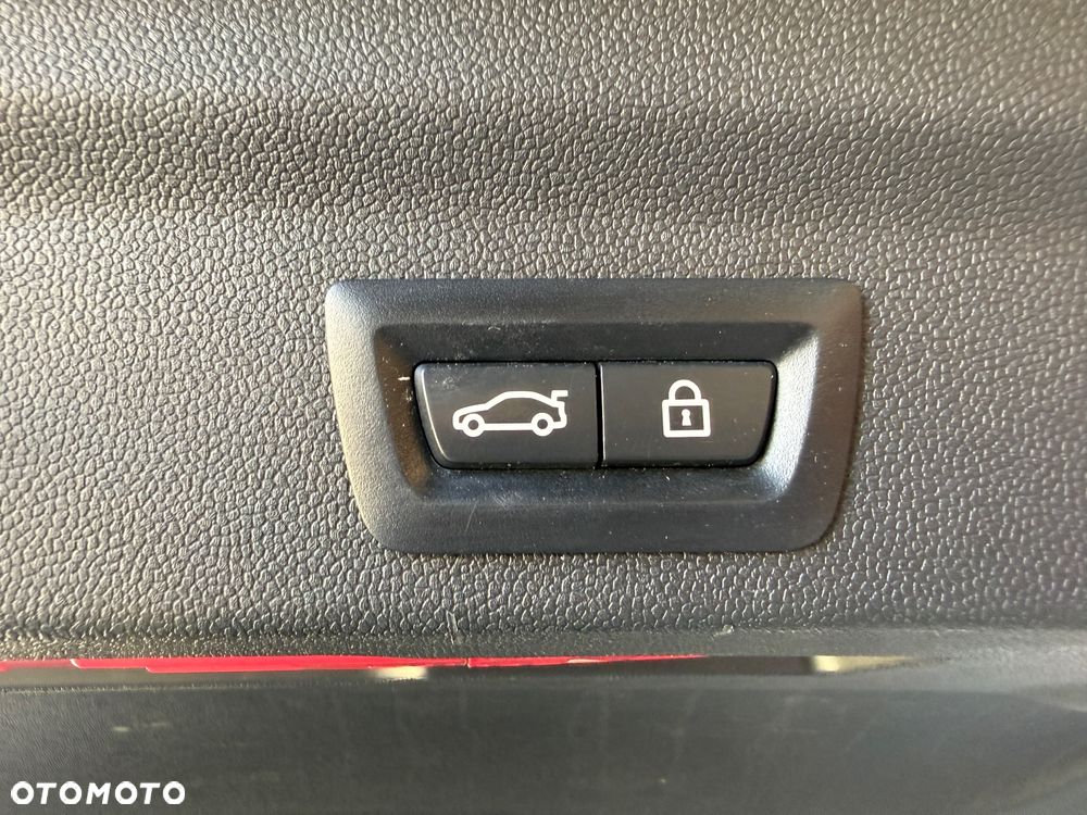 MINI John Cooper Works - 32