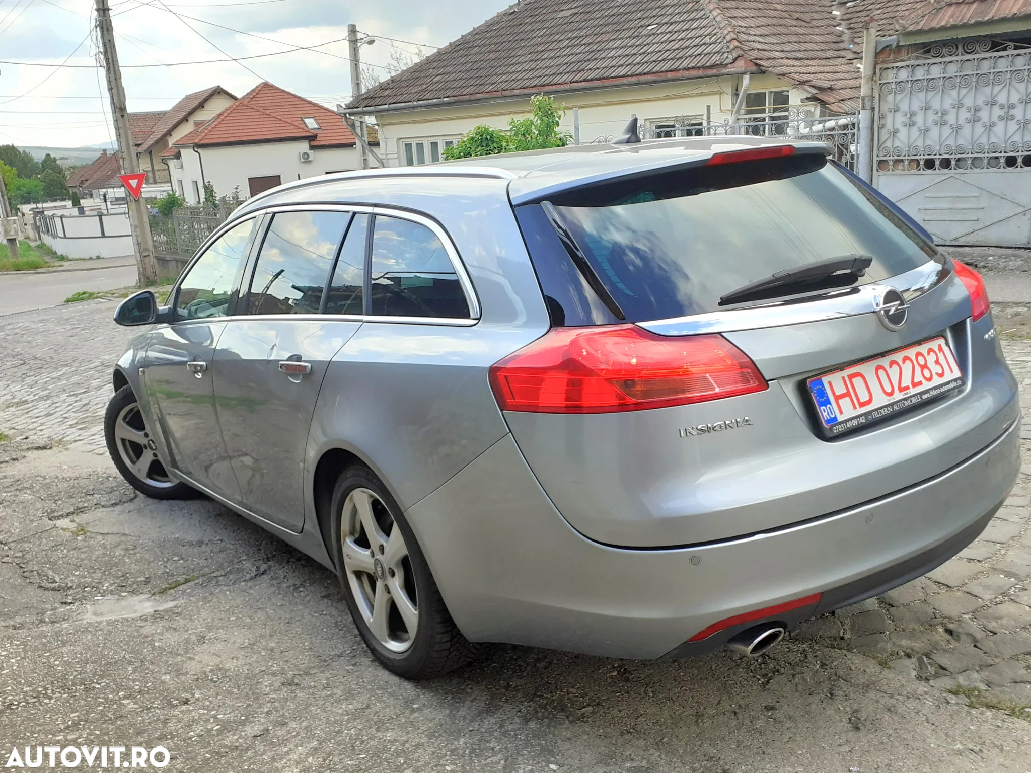 Opel Insignia 2.0 CDTI Sports Tourer ecoFLEX Business - 4