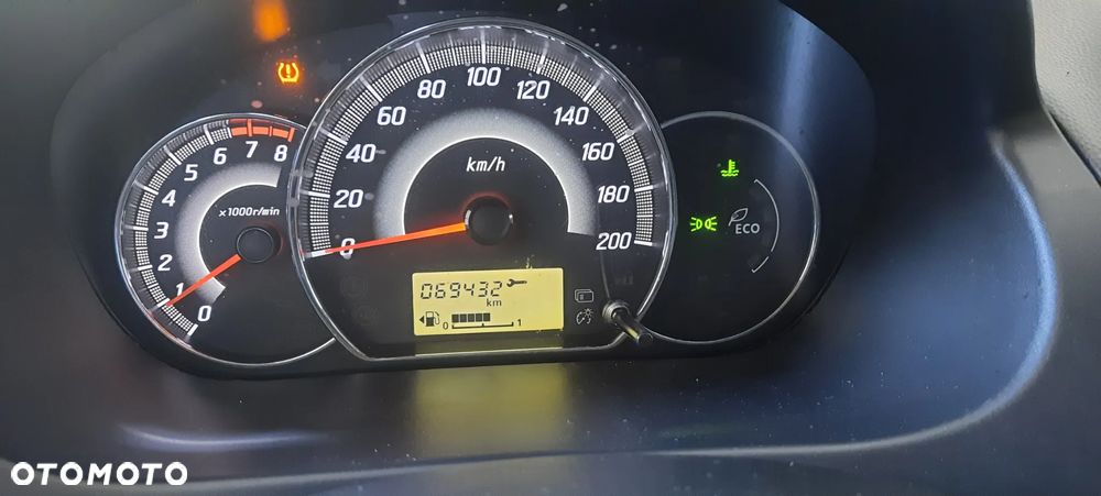 Mitsubishi Space Star 1.2 Intense - 10