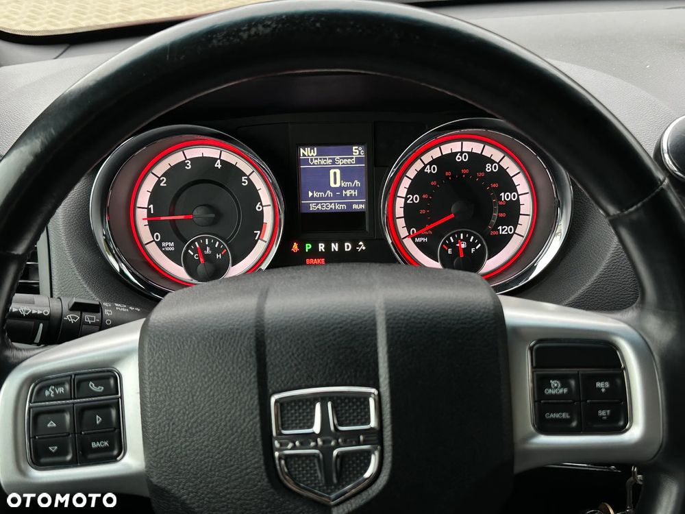 Dodge Grand Caravan 3.6 R/T - 21