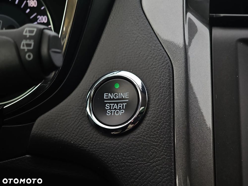 Ford Mondeo 2.0 EcoBlue Titanium - 23