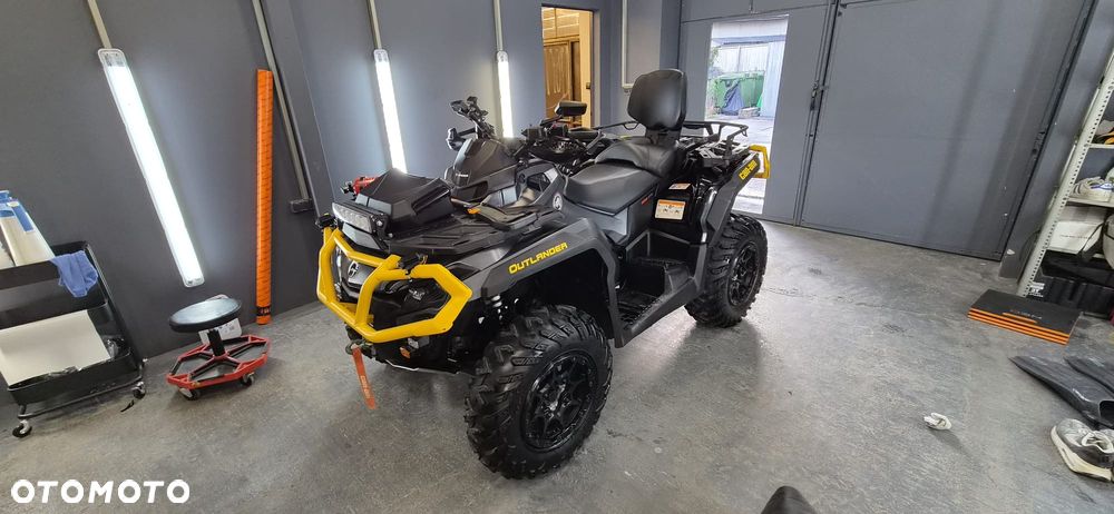 Can-Am Outlander Max - 3