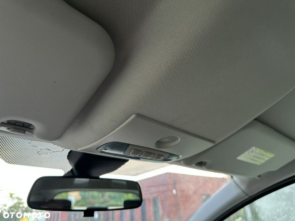 Ford B-MAX - 32