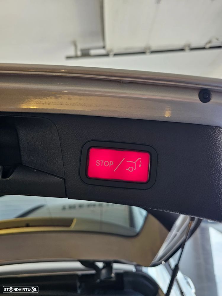 Mercedes-Benz C 220 d Station 9G-TRONIC AMG Line - 11