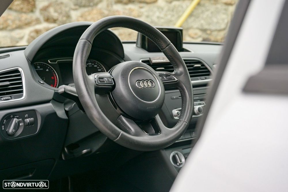 Audi Q3 2.0 TDI Attraction - 19