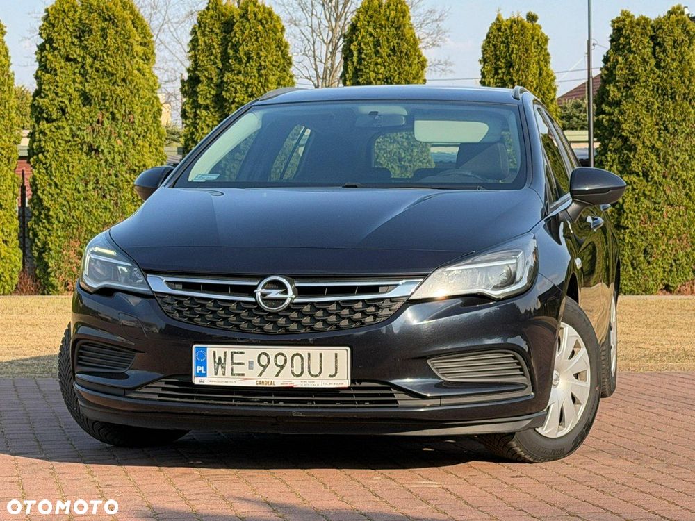 Opel Astra 1.6 CDTI Enjoy - 9