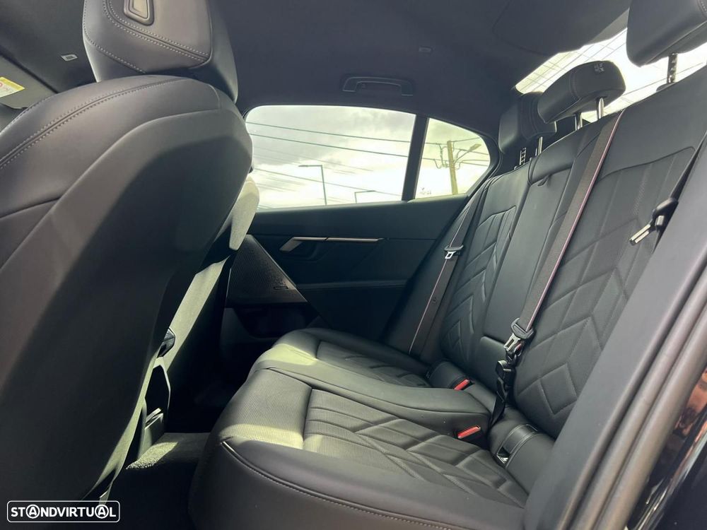 BMW i5 eDrive40 Pack Desportivo M Pro - 6