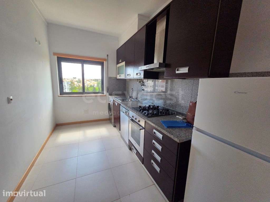 Belíssimo Apartamento T1 , sito na Qta do bom Retiro - Grande imagem: 3/16