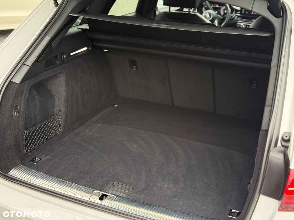 Audi A4 Avant 35 TDI S tronic - 36