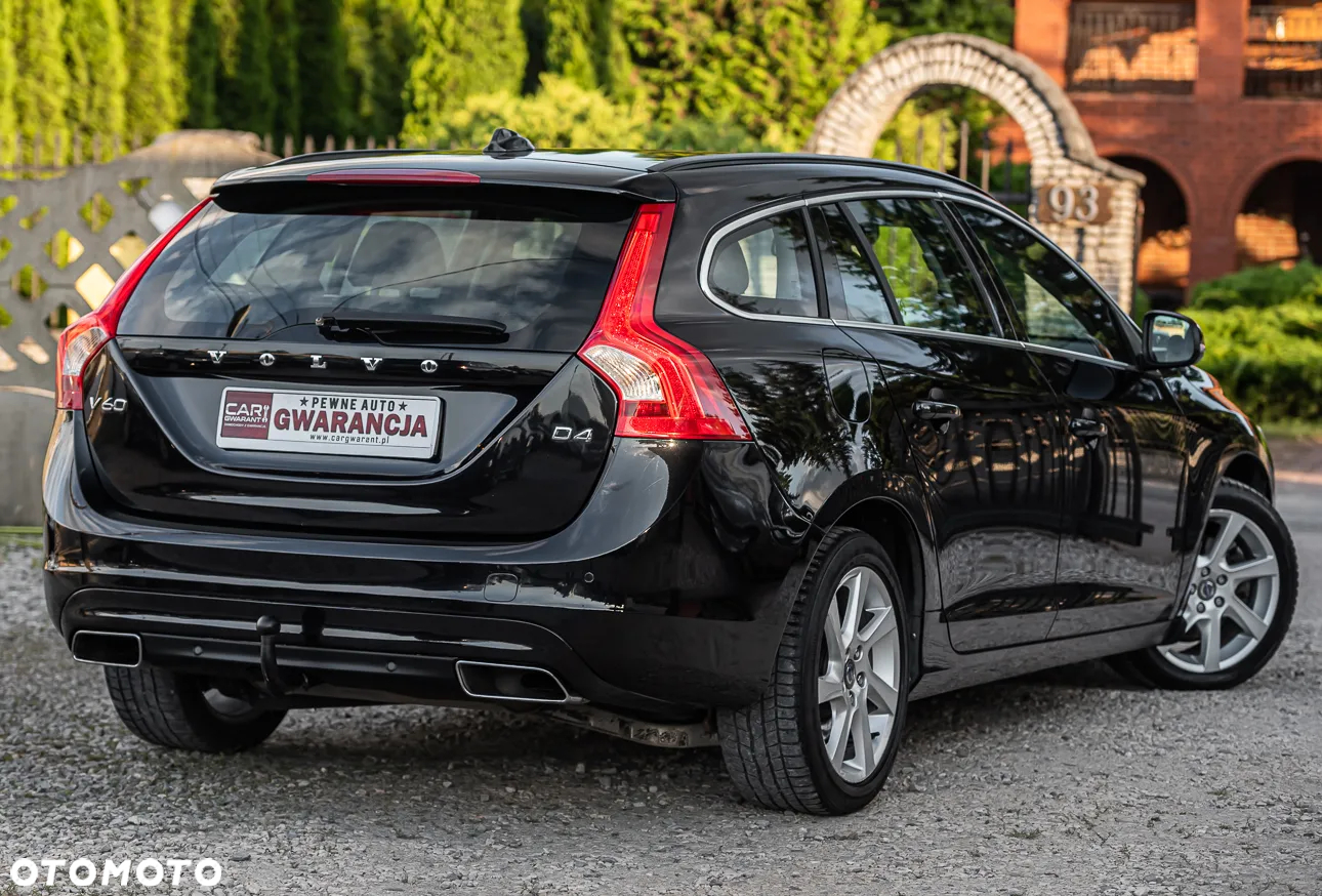 Volvo V60 D4 Momentum - 9