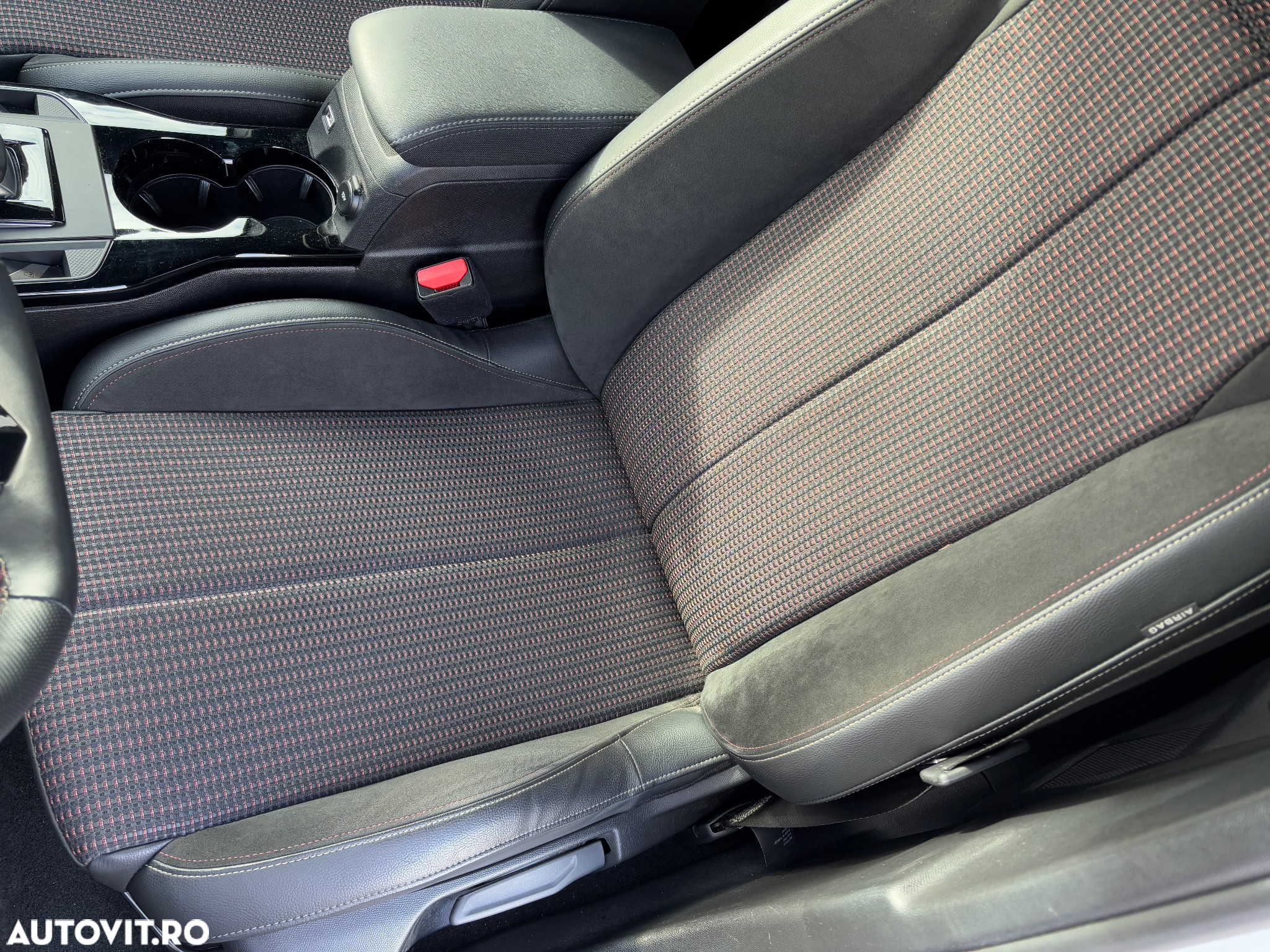 DS Automobiles DS 3 Crossback - 12