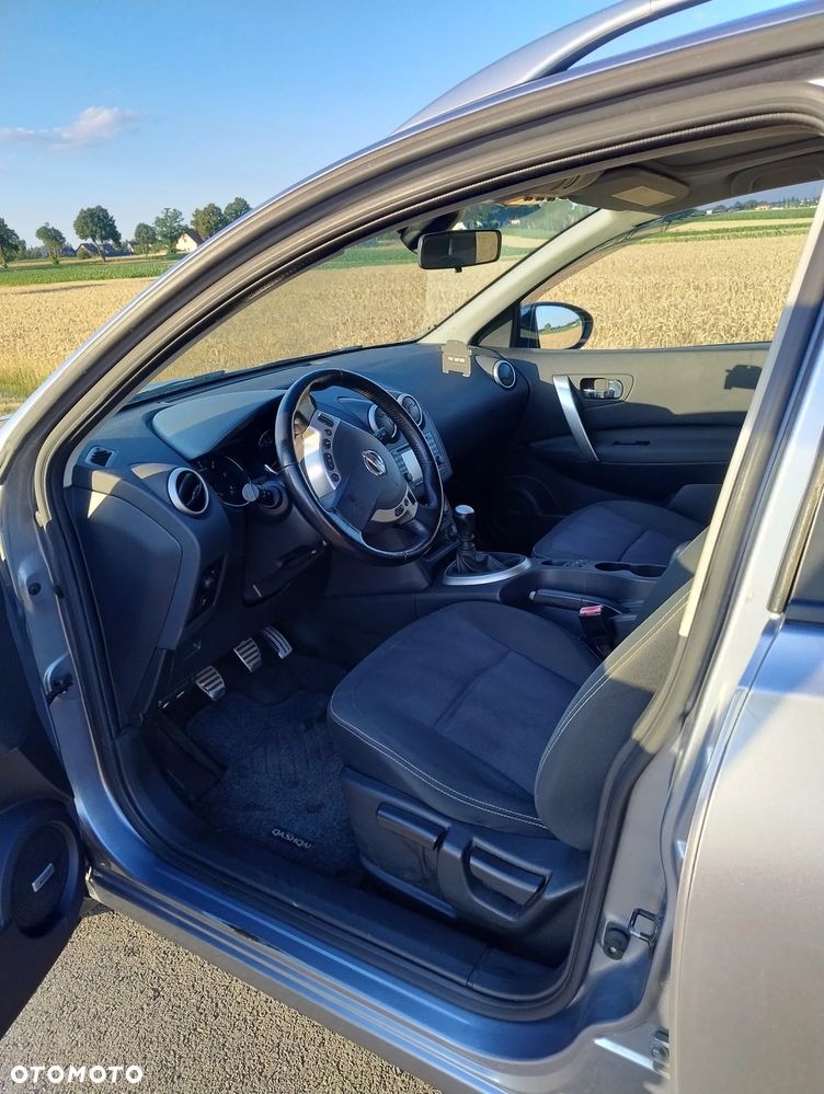 Nissan Qashqai+2 - 2