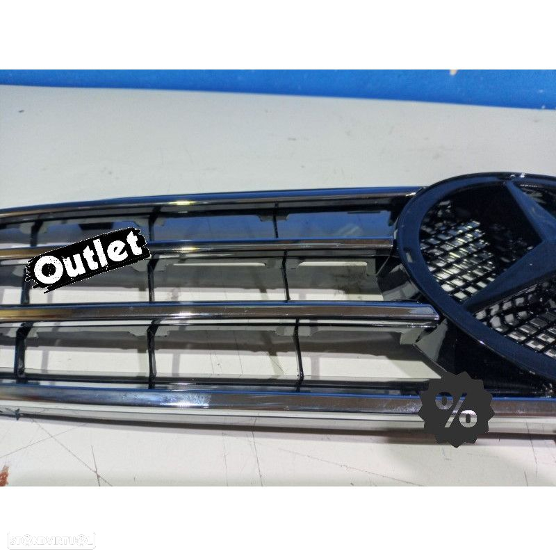 C012061C1 GRELHA FRONTAL MERCEDES CLASE C W203 00-07 LOOK AMG - 3