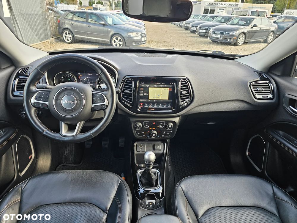 Jeep Compass 1.4 MultiAir Longitude - 12
