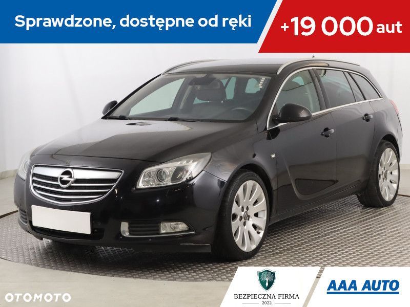 Opel Insignia - 1