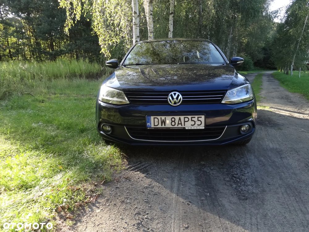 Volkswagen Jetta - 12