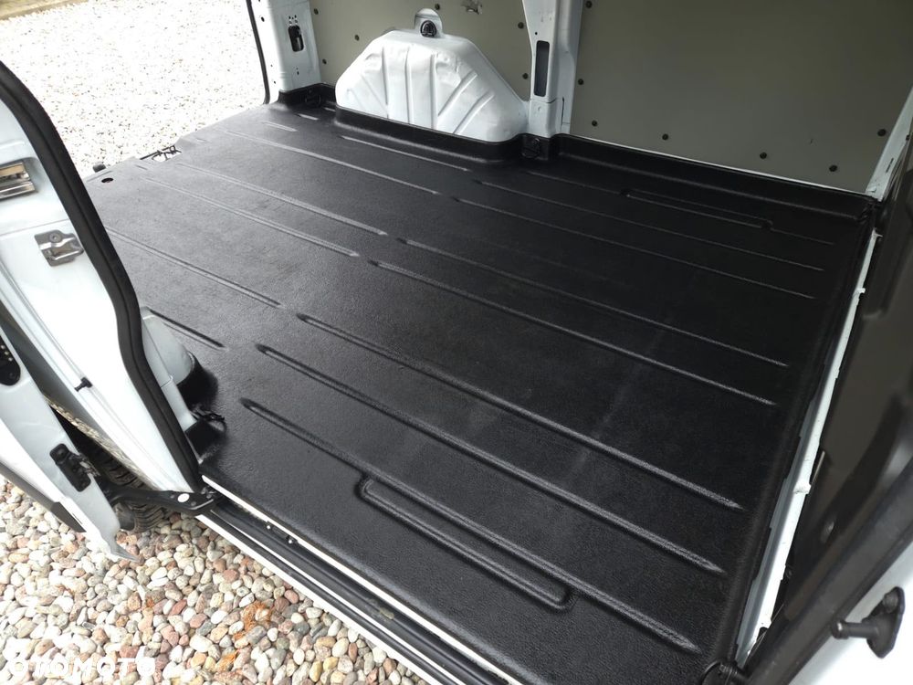 Ford Transit Custom - 27