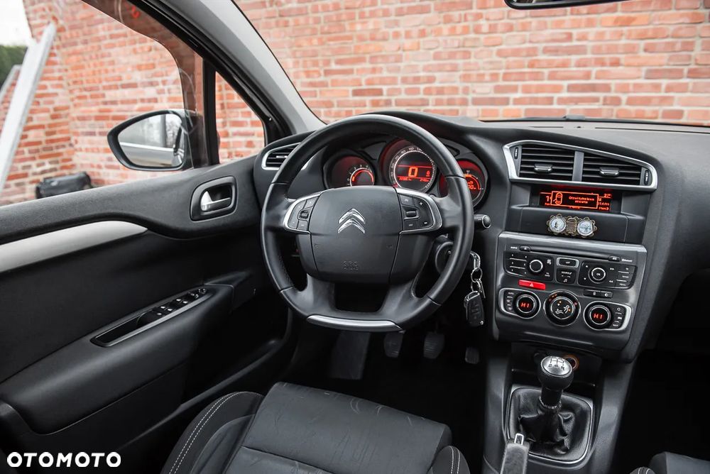 Citroën C4 HDi 90 Attraction - 22