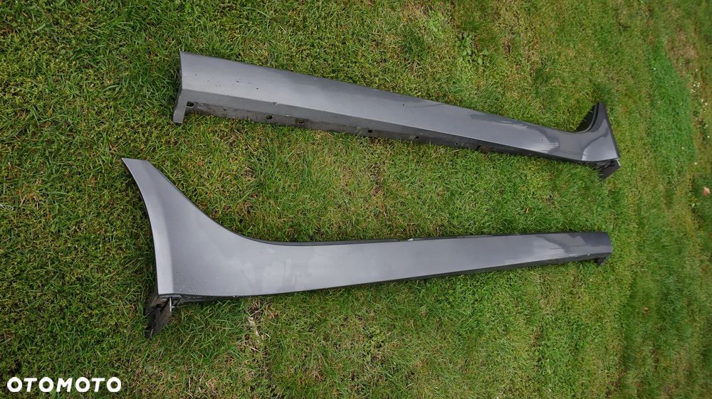 Jaguar XF II X260 nakladka listwa progowa prawa kolor Ammonite Gray LRC LKH - 1