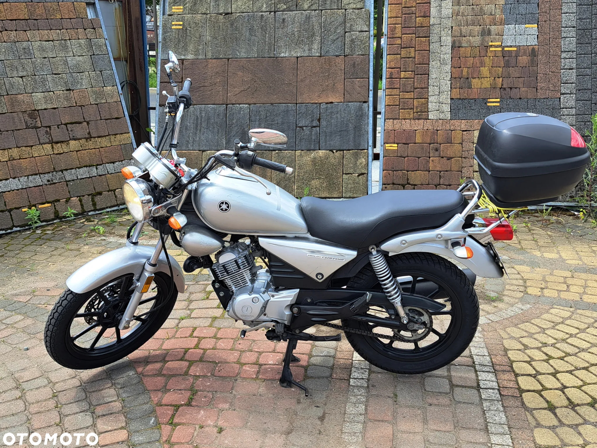 Yamaha YBR - 10