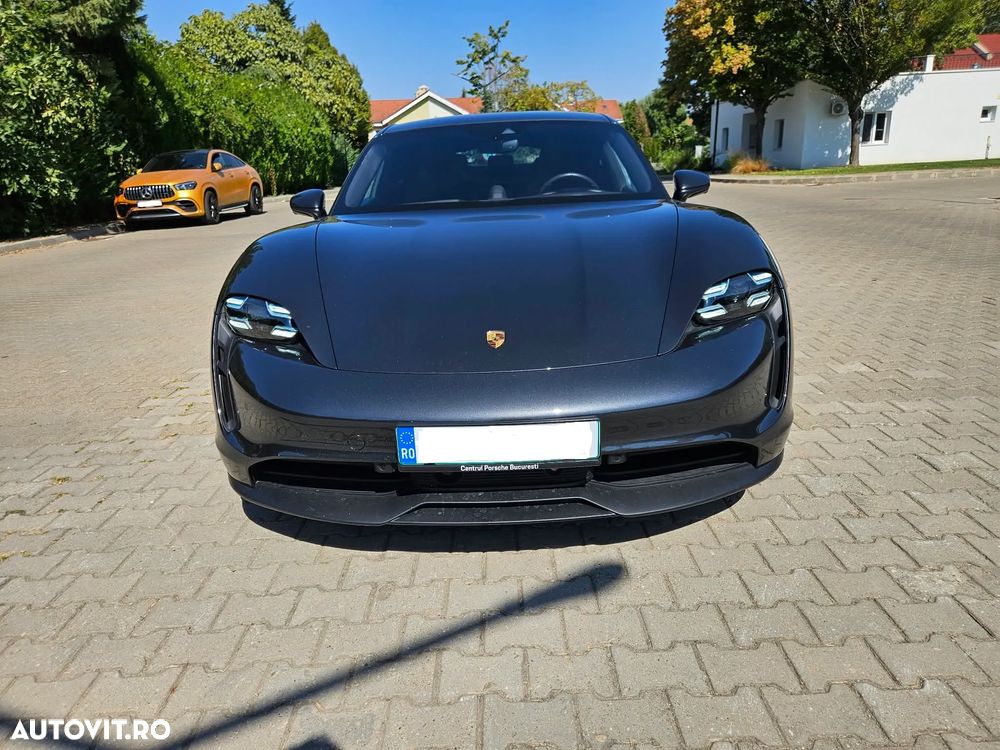 Porsche Taycan - 2