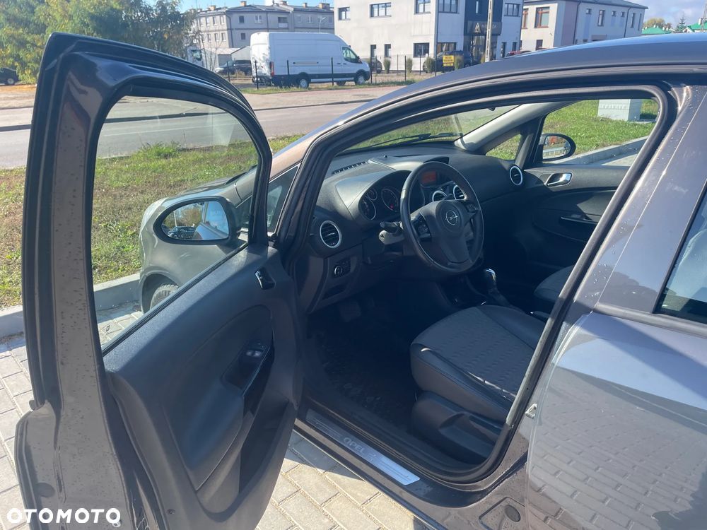 Opel Corsa - 9