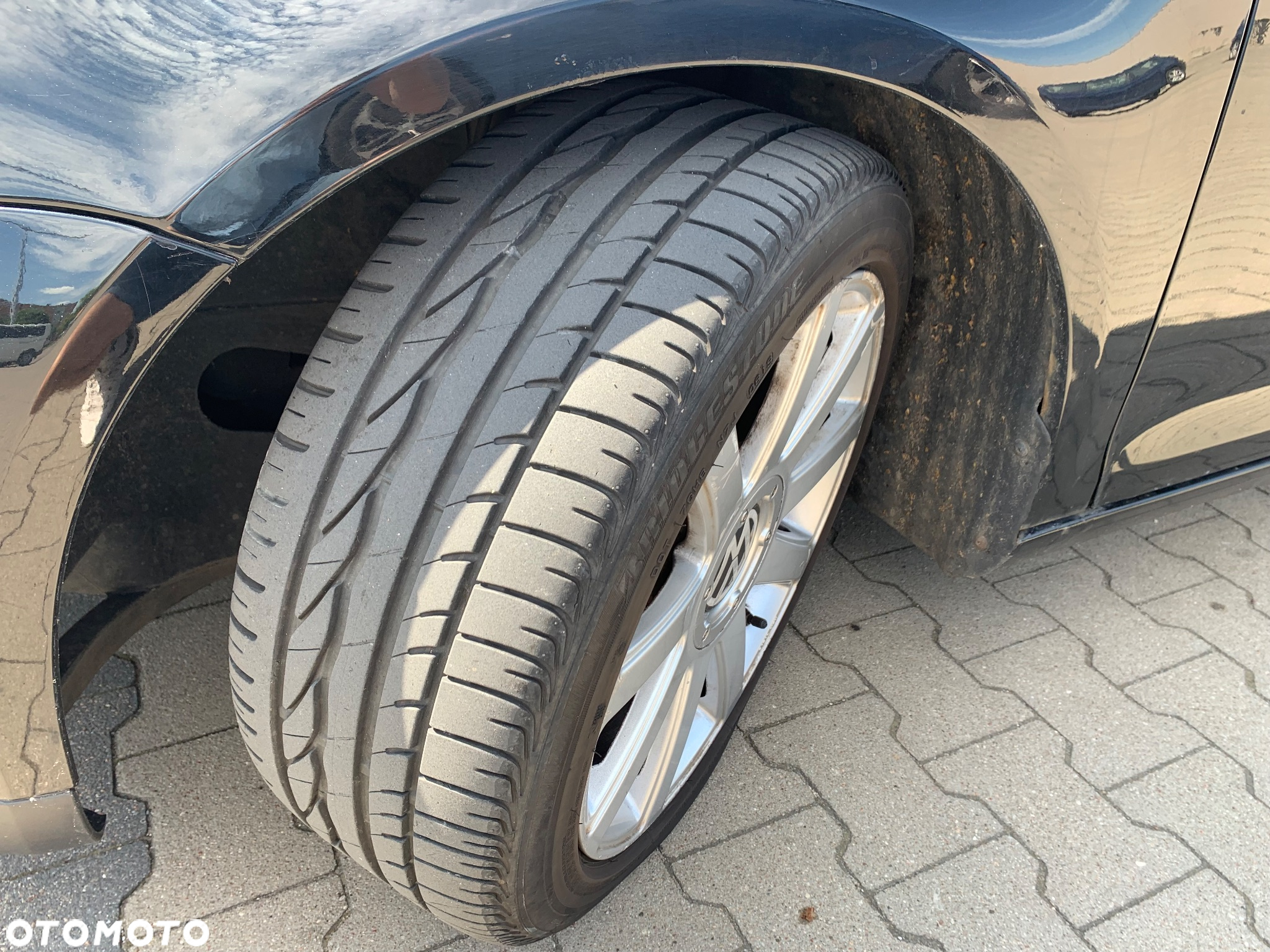 Volkswagen Golf - 6