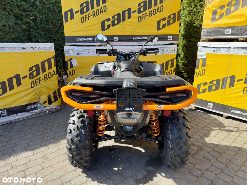 Can-Am Outlander - 6