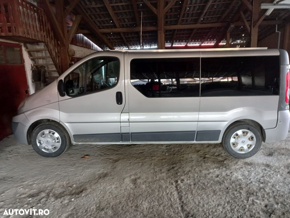 Renault Trafic - 13