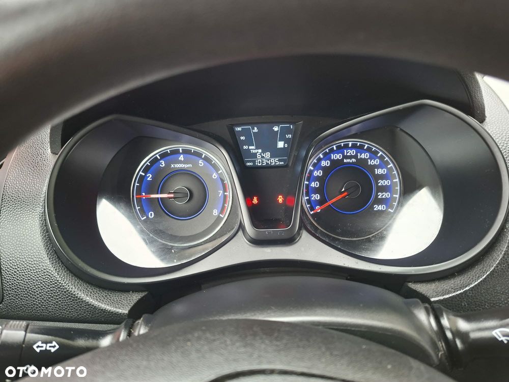 Hyundai ix20 1.4 Classic + - 15