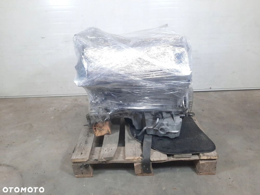 SILNIK BMW 7 E65 E66 745d 4.4 V8 M67D44 448D1 - 8