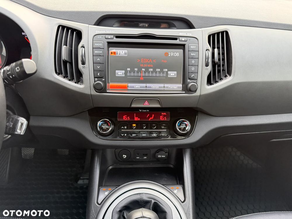 Kia Sportage 1.7 CRDI Business Line 2WD - 32