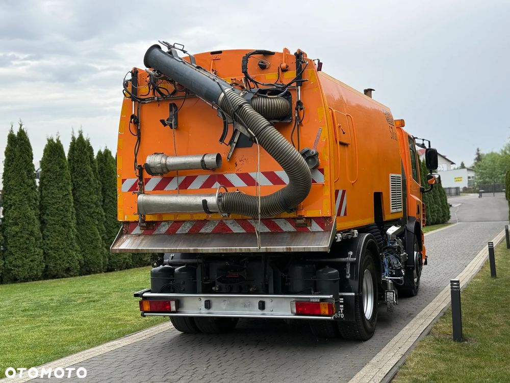 DAF CF 75.310 ZAMIATARKA KUPPER WEISSER S700 - 9
