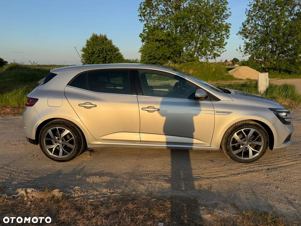 Renault Megane ENERGY dCi 110 EDC BOSE EDITION - 8