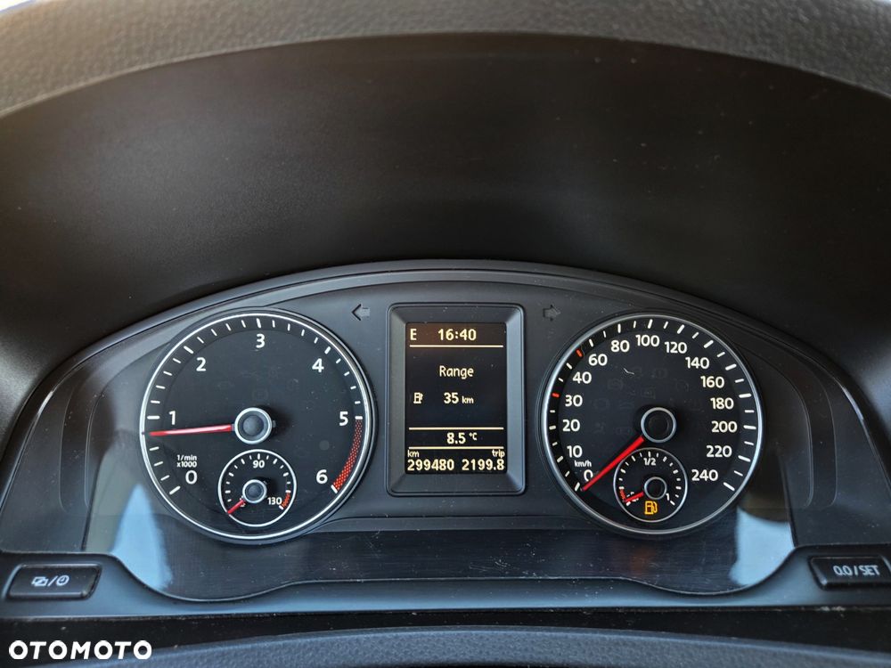 Volkswagen Transporter - 11