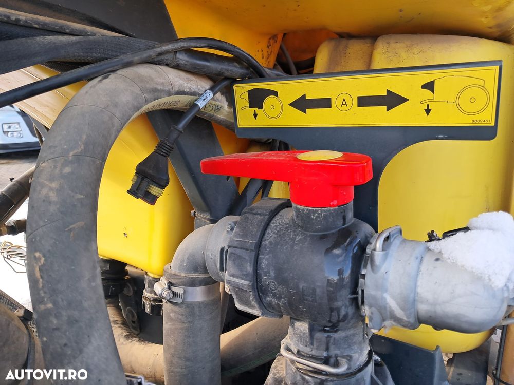 Caffini SMALL HBS 18M  2200 L  MASINA DE ERBICIDAT TRACTATA - 16