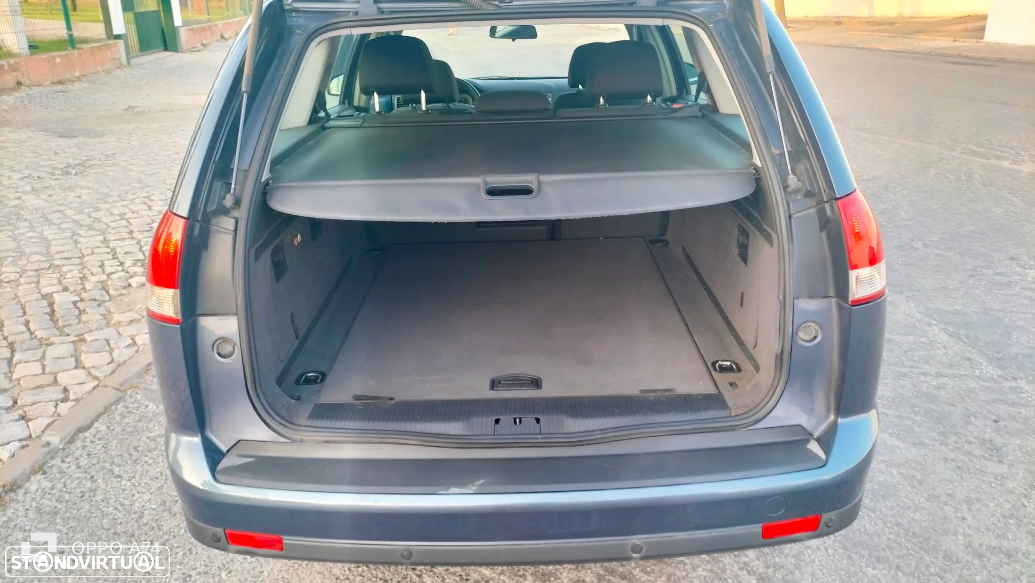 Opel Vectra Caravan 1.9 CDTi Executive - 16