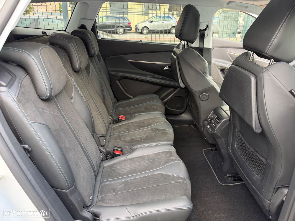 Peugeot 5008 PureTech 130 EAT8 Stop & Start Roadtrip - 10