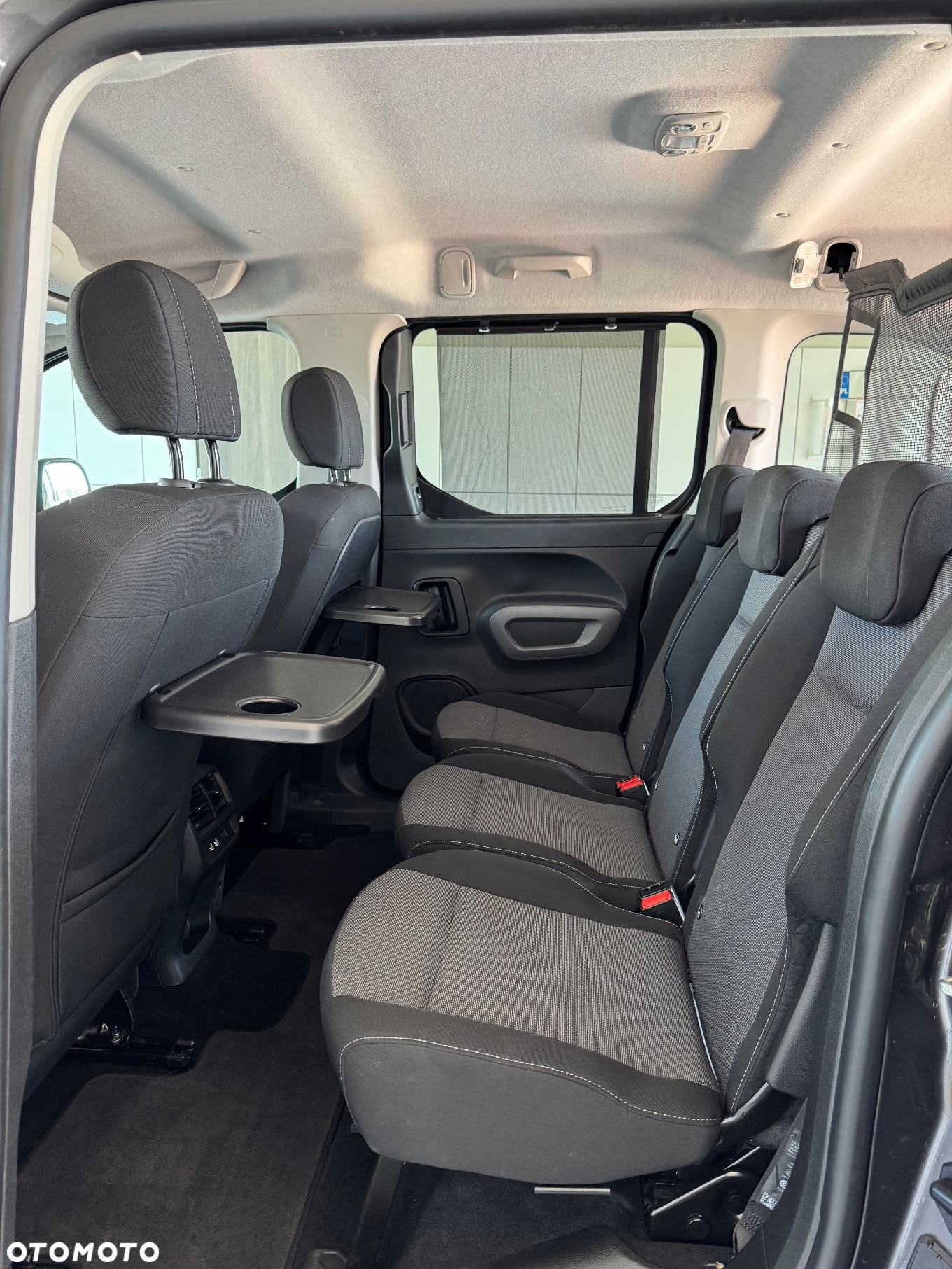 Toyota Proace City Verso 1.2 Turbo L1 Team Deutschland - 14