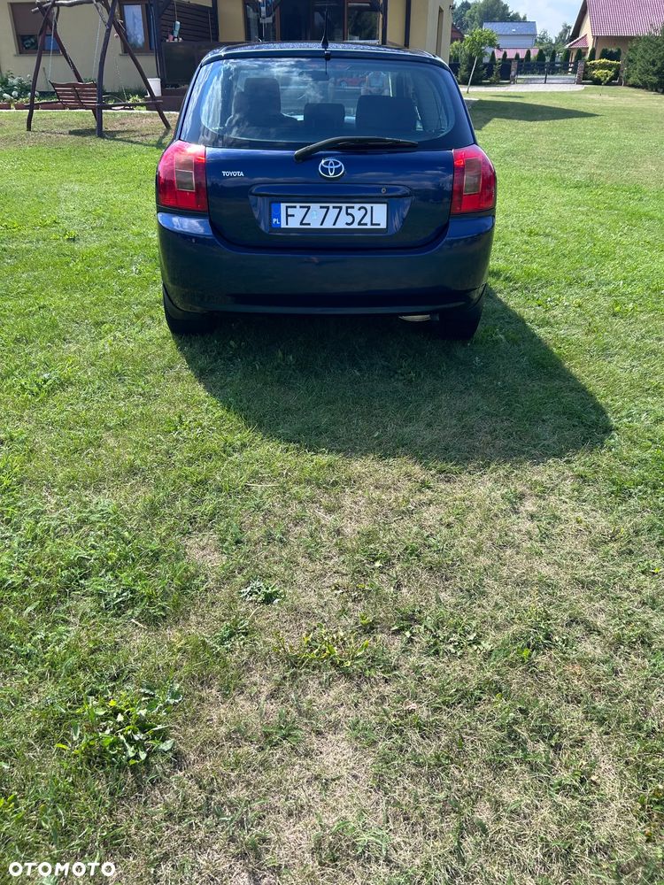 Toyota Corolla 1.4 VVT-i Base - 4