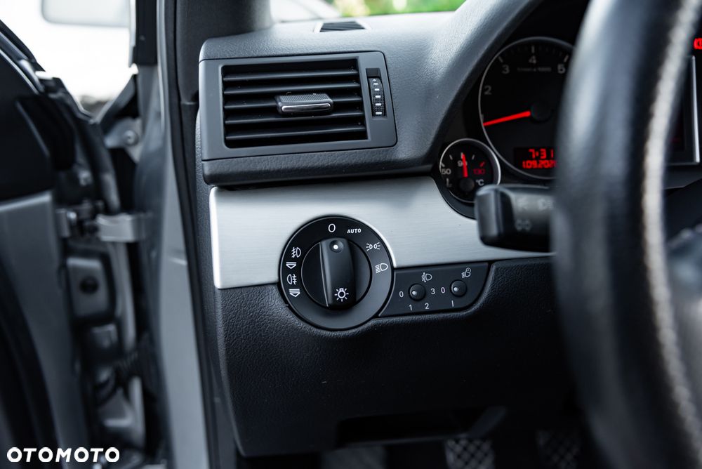 Audi A4 Avant 1.8T - 14