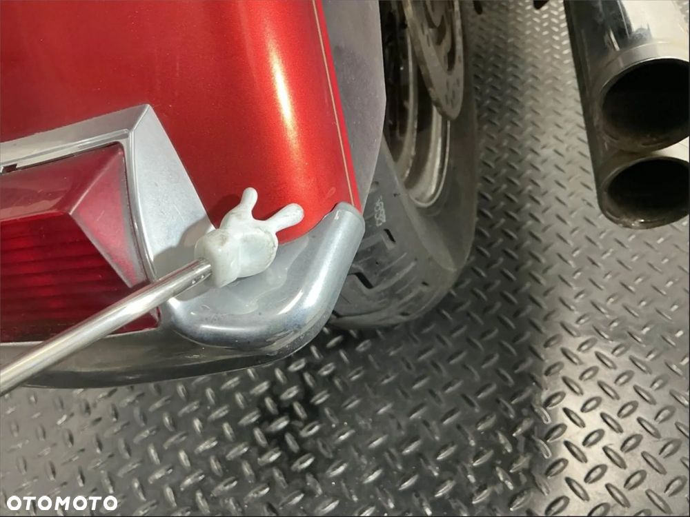 Harley-Davidson Softail Heritage Classic - 11