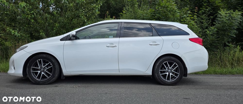 Toyota Auris - 6
